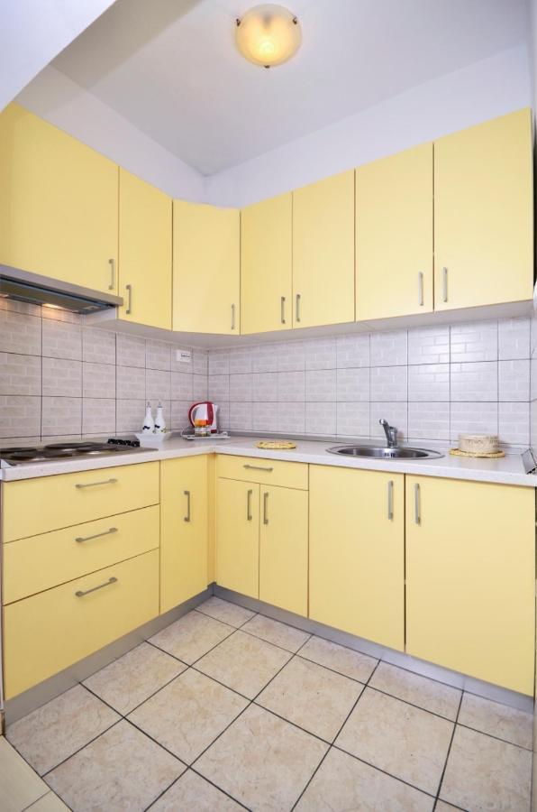 Apartments Jana Makarska Bagian luar foto