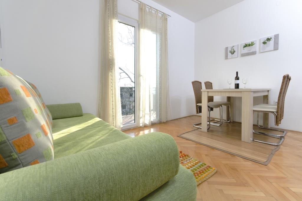 Apartments Jana Makarska Ruang foto