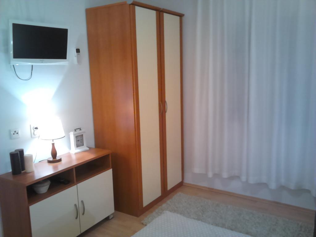Apartments Jana Makarska Bagian luar foto