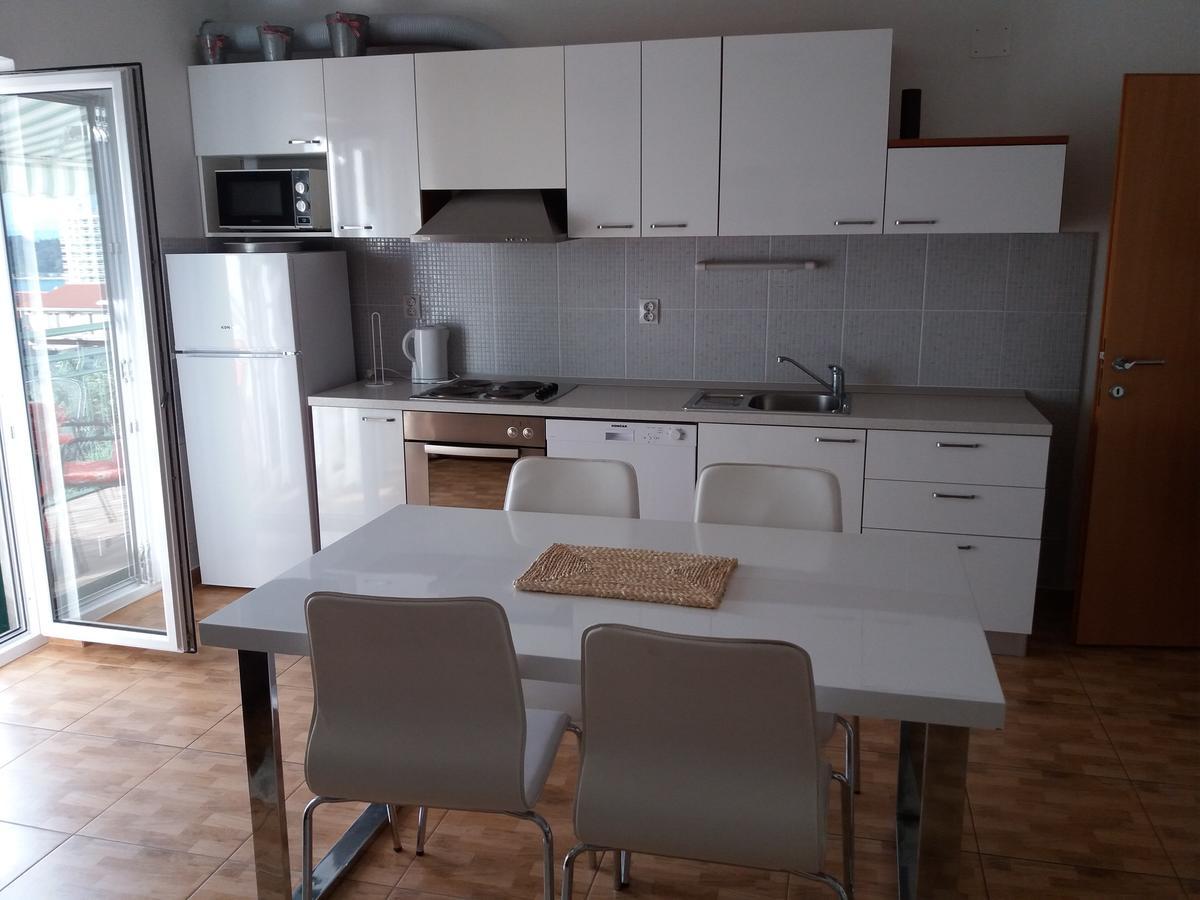 Apartments Jana Makarska Bagian luar foto